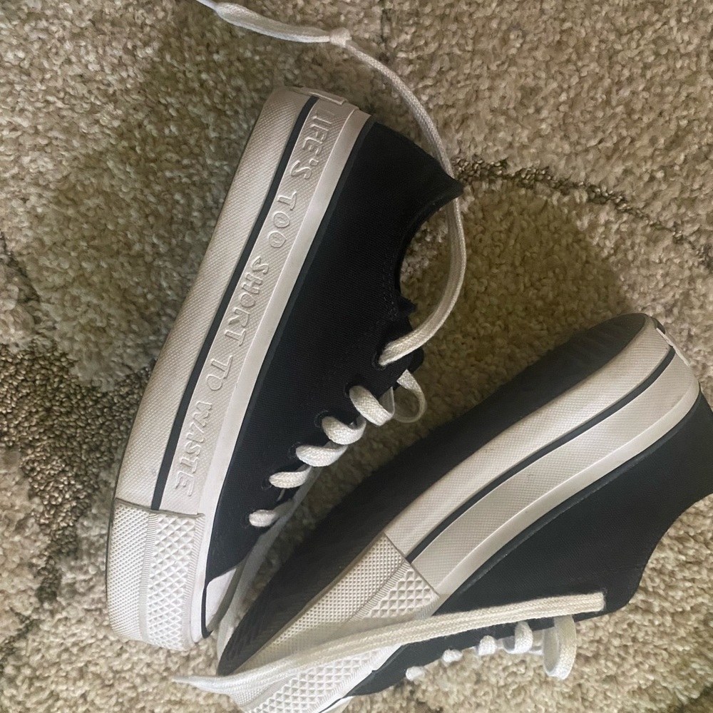 Black Platform Converse